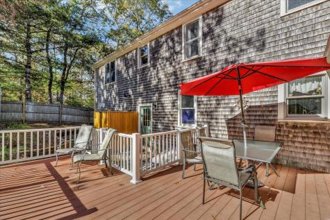 20 Windsor Way Mashpee MA 02649