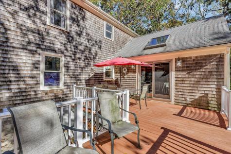 20 Windsor Way Mashpee MA 02649