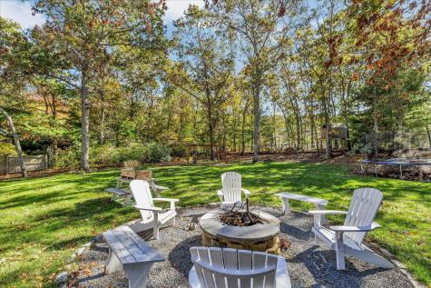 20 Windsor Way Mashpee MA 02649