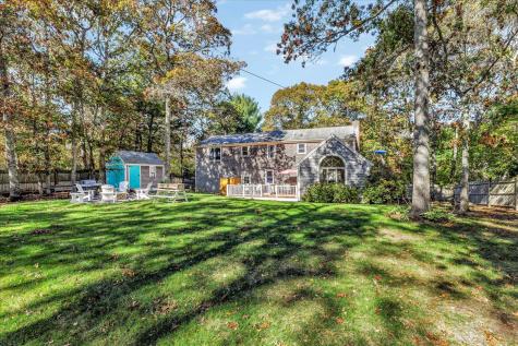 20 Windsor Way Mashpee MA 02649