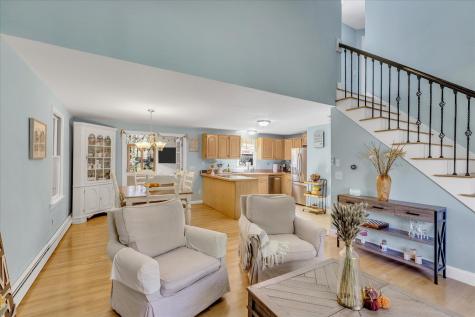 20 Windsor Way Mashpee MA 02649