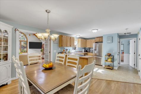 20 Windsor Way Mashpee MA 02649