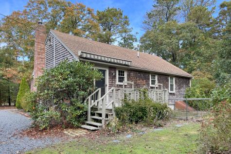 1 Gilbert Lane Harwich Port MA 02646