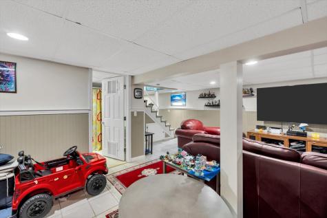 30 Patience Lane Cotuit MA 02635