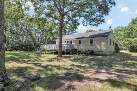 30 Patience Lane Cotuit MA 02635