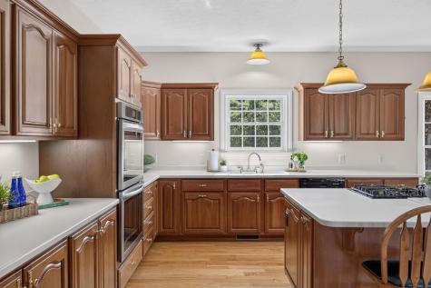 82 Nottingham Drive Yarmouth Port MA 02675