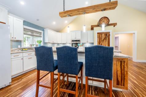265 Cotuit Road Mashpee MA 02649
