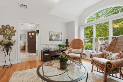 51 Falling Leaf Lane Barnstable MA 02655