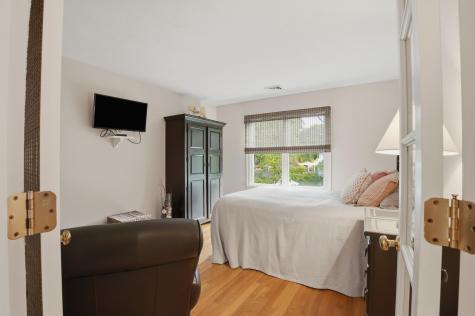 51 Falling Leaf Lane Barnstable MA 02655