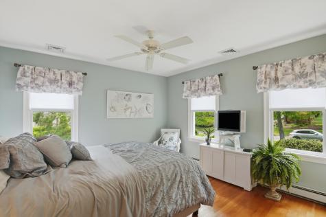 51 Falling Leaf Lane Barnstable MA 02655