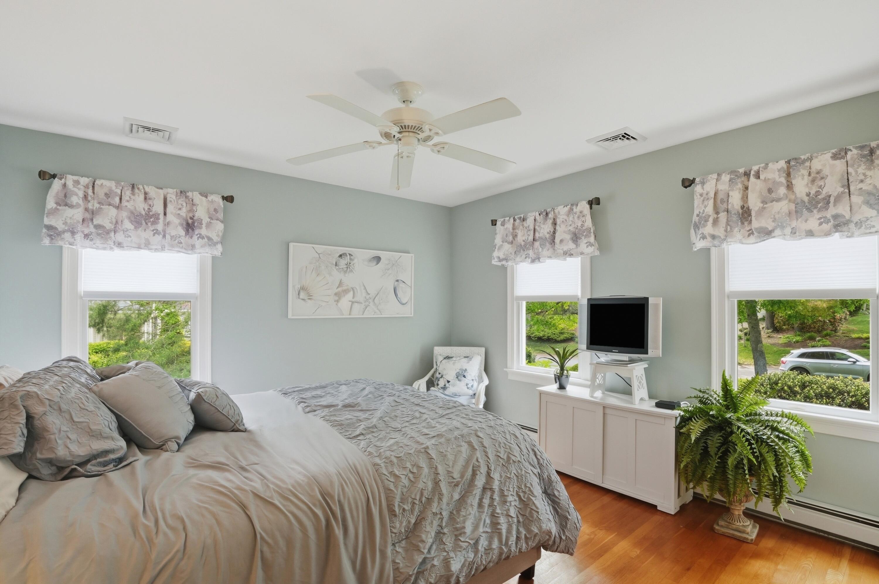 51 Falling Leaf Lane Barnstable MA 02655