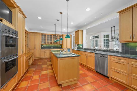 169 Tisquantum Road Chatham MA 02633