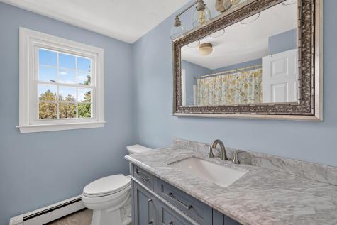 12 Cransbourne Circle Mashpee MA 02649