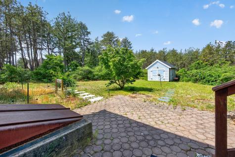 12 Cransbourne Circle Mashpee MA 02649