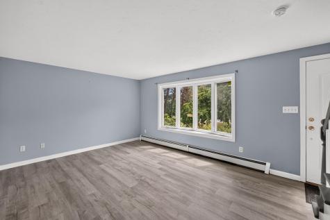 12 Cransbourne Circle Mashpee MA 02649