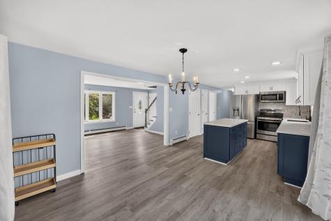 12 Cransbourne Circle Mashpee MA 02649
