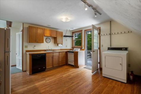 820 Ma-28 Harwich MA 02646