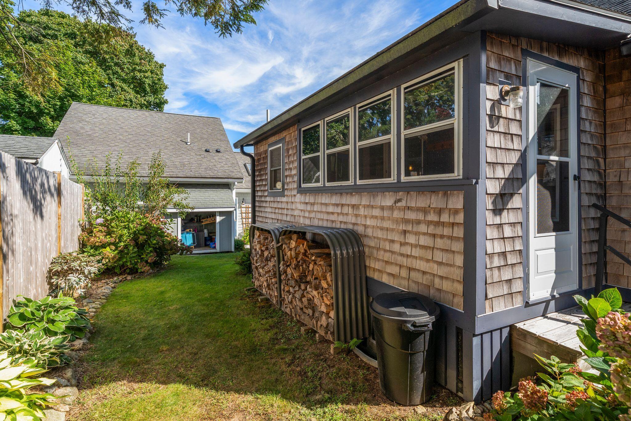 12 Holmes Avenue Kingston MA 02364