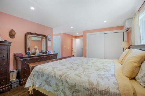160 Lincoln Road MA 02601