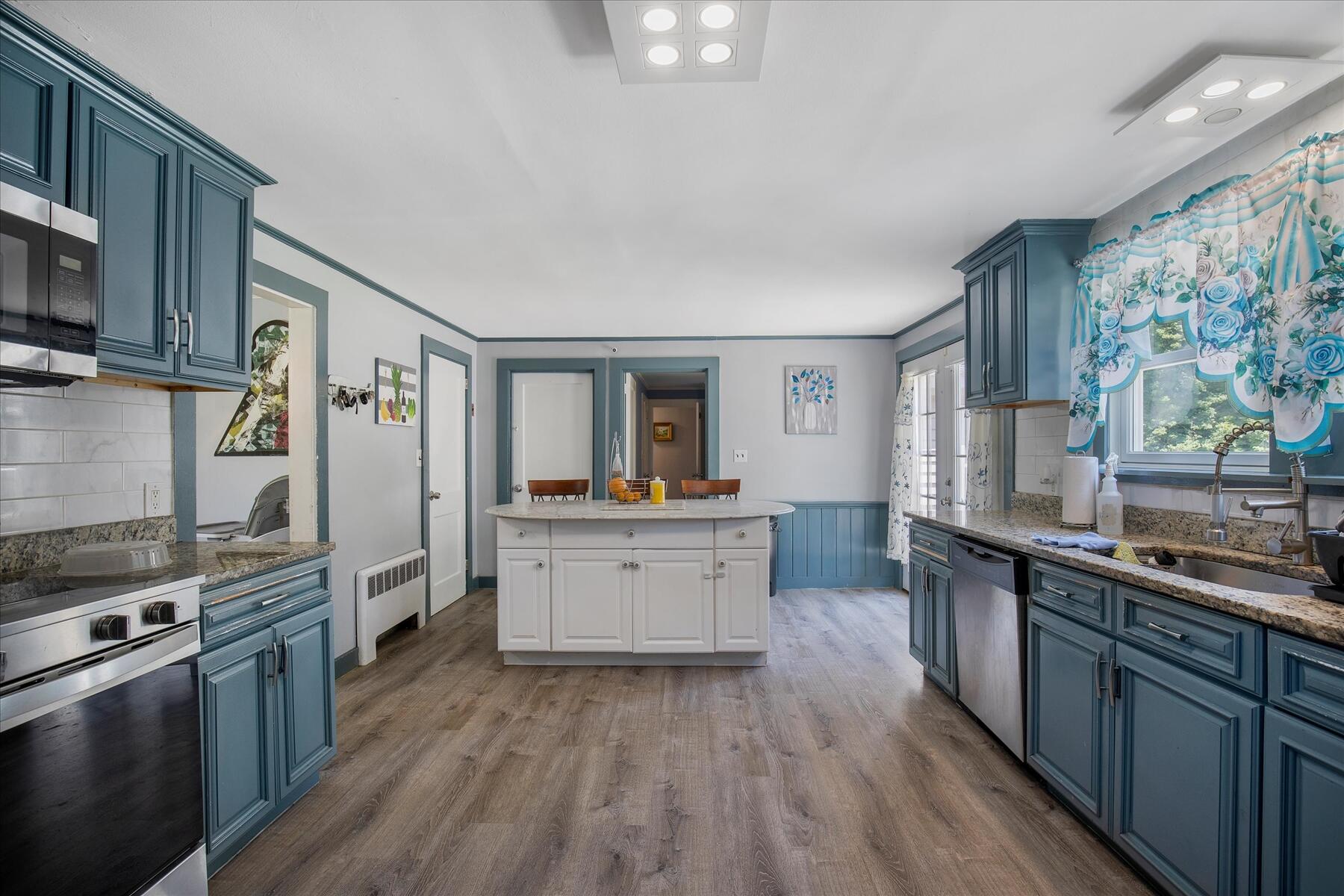 160 Lincoln Road Hyannis MA 02601