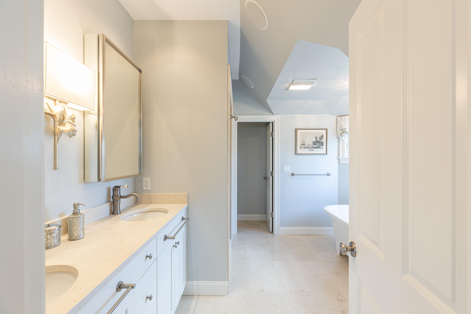 23 Ocean Bluff Drive Mashpee MA 02649