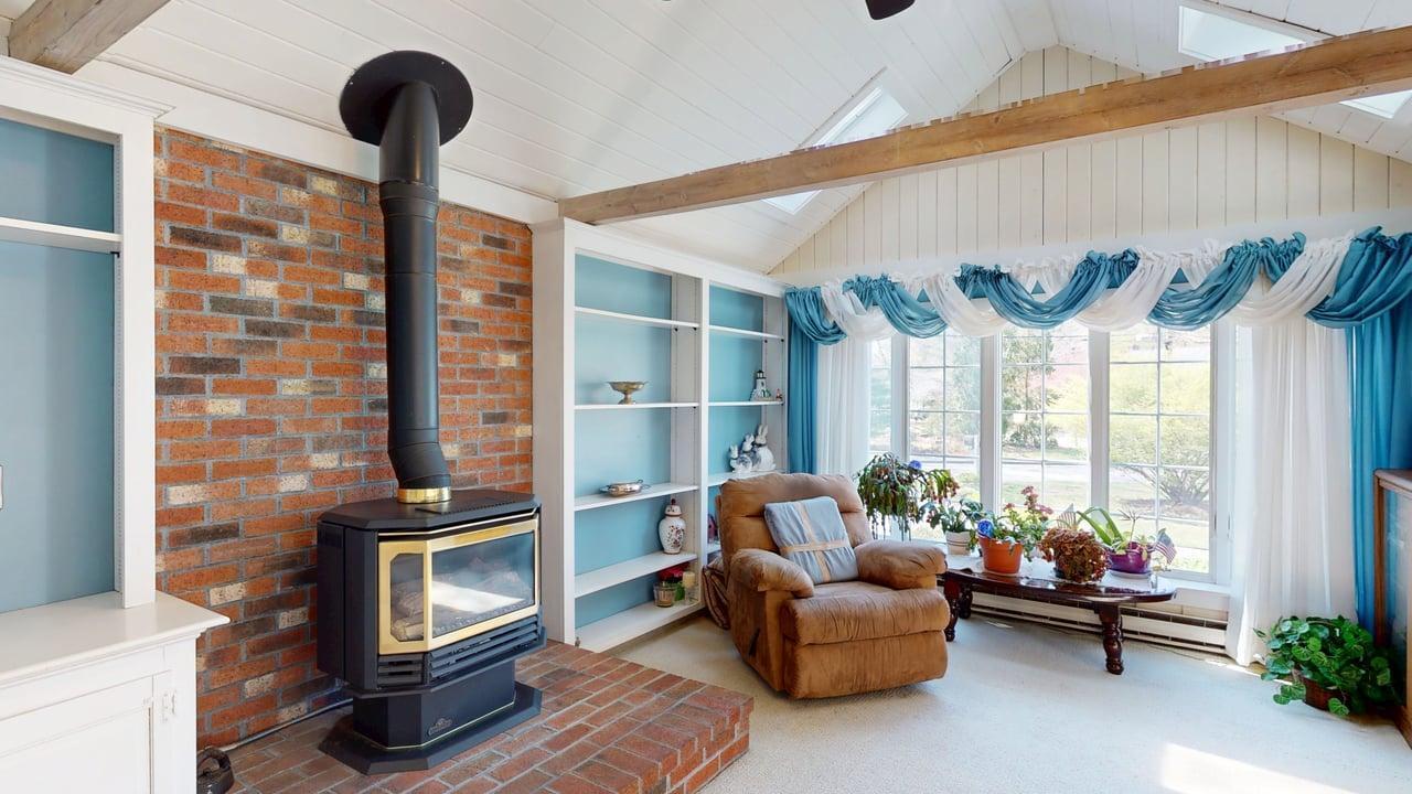 38 Kiahs Way Sandwich MA 02537