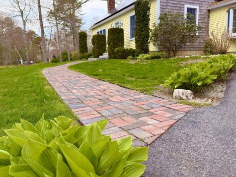 38 Kiahs Way Sandwich MA 02537