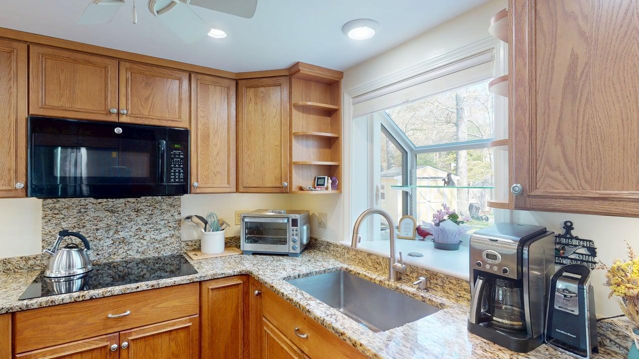 38 Kiahs Way Sandwich MA 02537