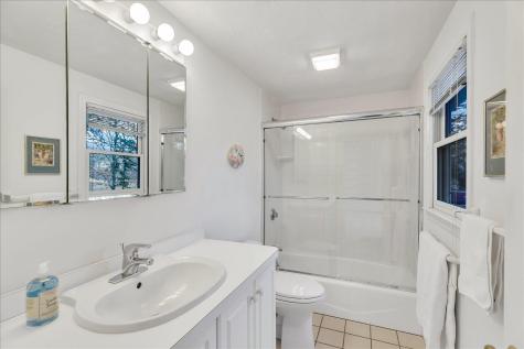 73 Ennsbrook Drive Falmouth MA 02536