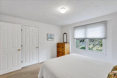 73 Ennsbrook Drive Falmouth MA 02536