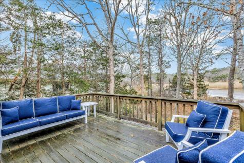 73 Ennsbrook Drive Falmouth MA 02536