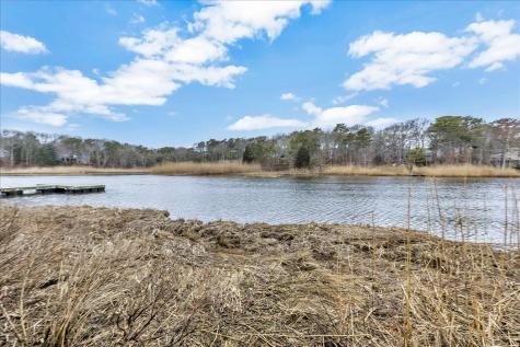 73 Ennsbrook Drive Falmouth MA 02536