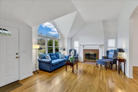 73 Ennsbrook Drive Falmouth MA 02536