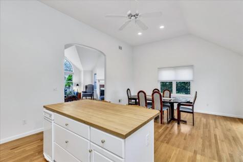 73 Ennsbrook Drive Falmouth MA 02536