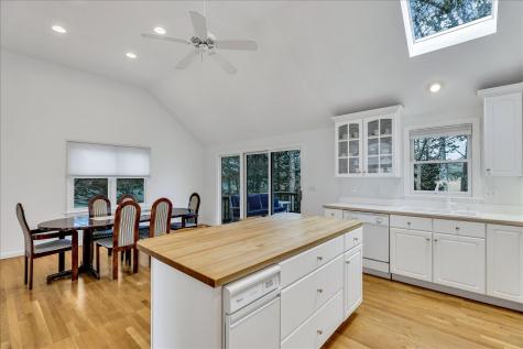 73 Ennsbrook Drive Falmouth MA 02536