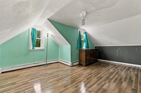 19 Louise Lane East Falmouth MA 02536