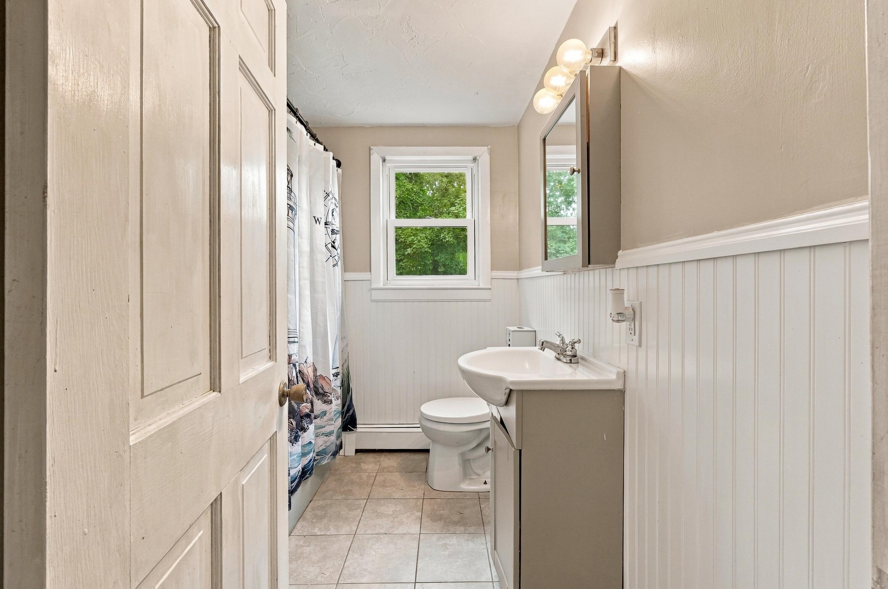 19 Louise Lane East Falmouth MA 02536