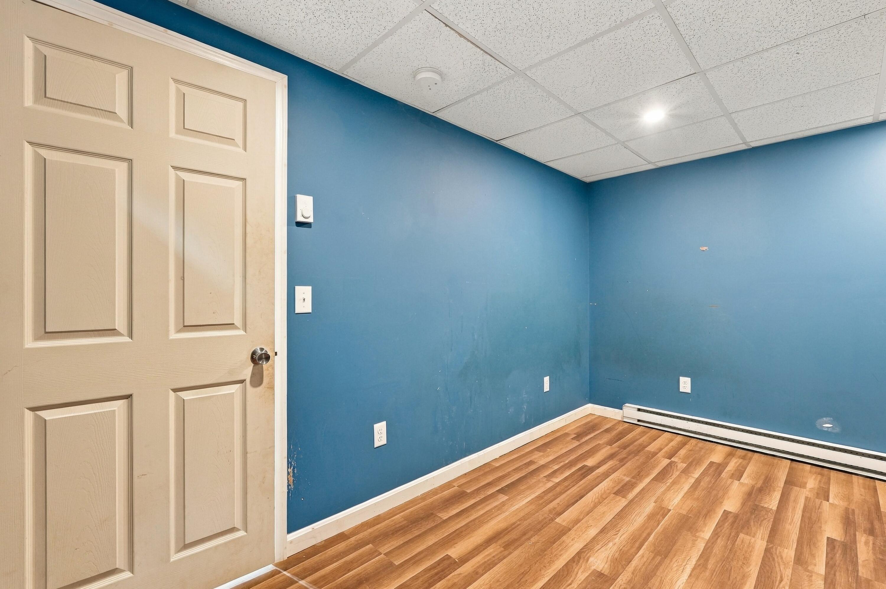 19 Louise Lane East Falmouth MA 02536