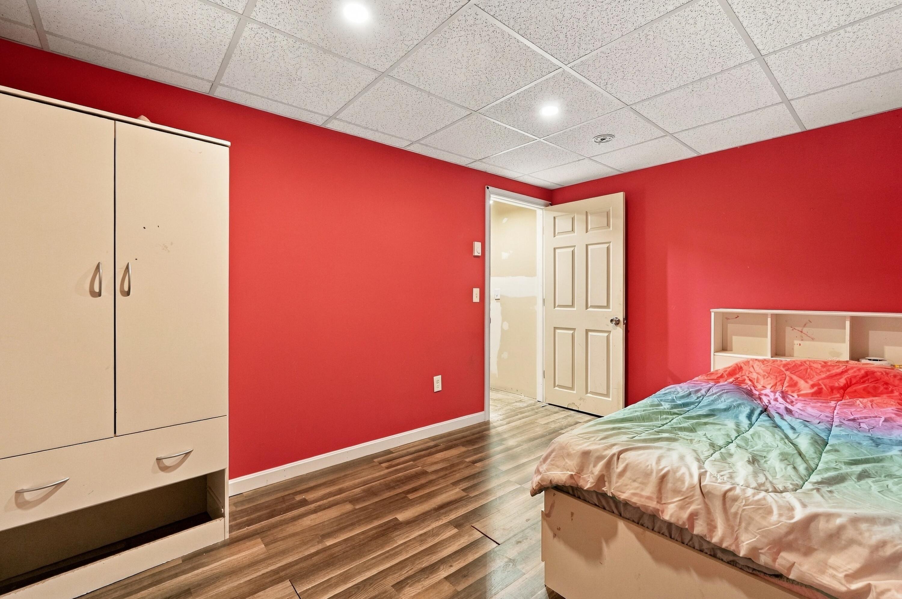 19 Louise Lane East Falmouth MA 02536