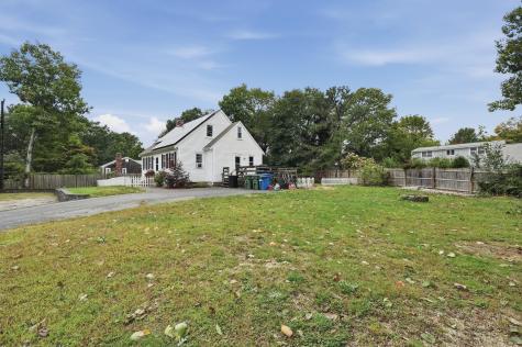 19 Louise Lane East Falmouth MA 02536