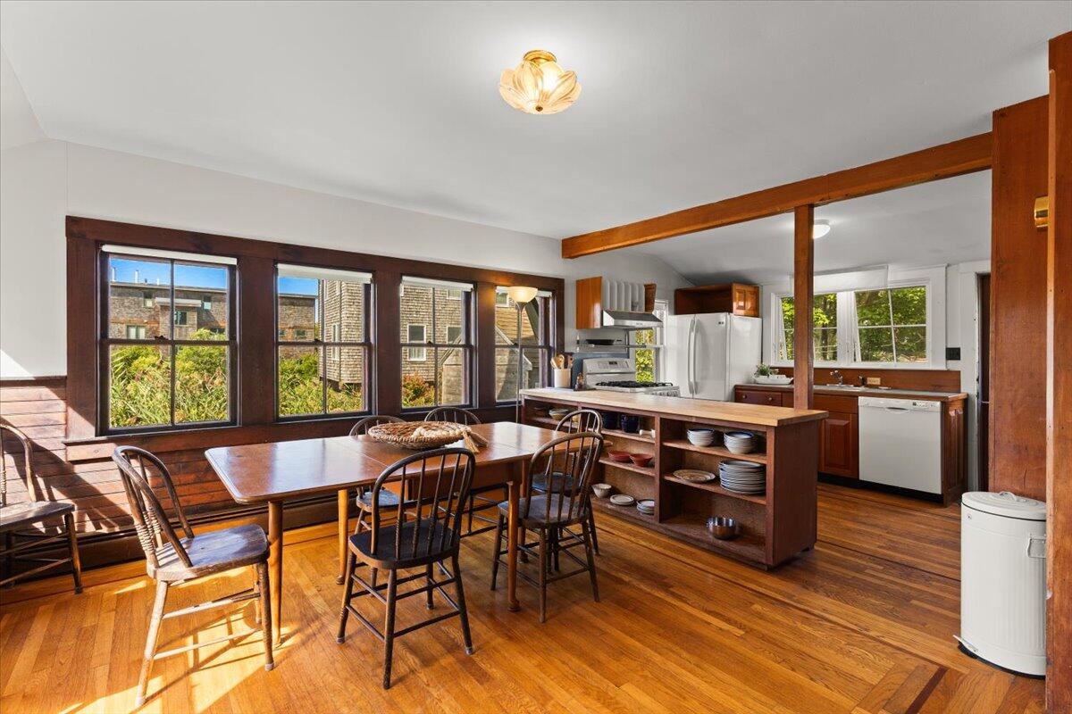 5 Park Road Falmouth MA 02543