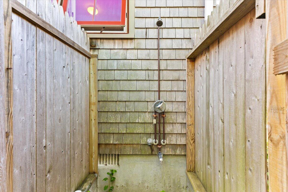 5 Park Road Falmouth MA 02543