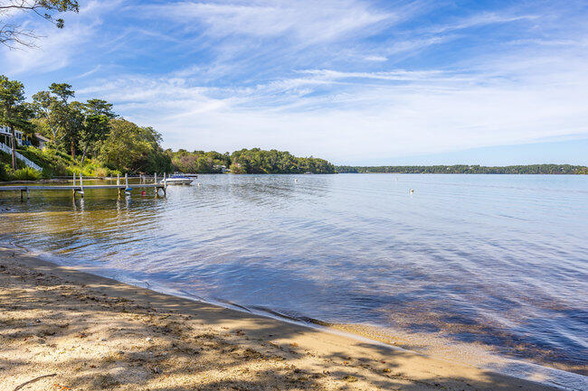 3 Stephen Hopkins Road Harwich MA 02645