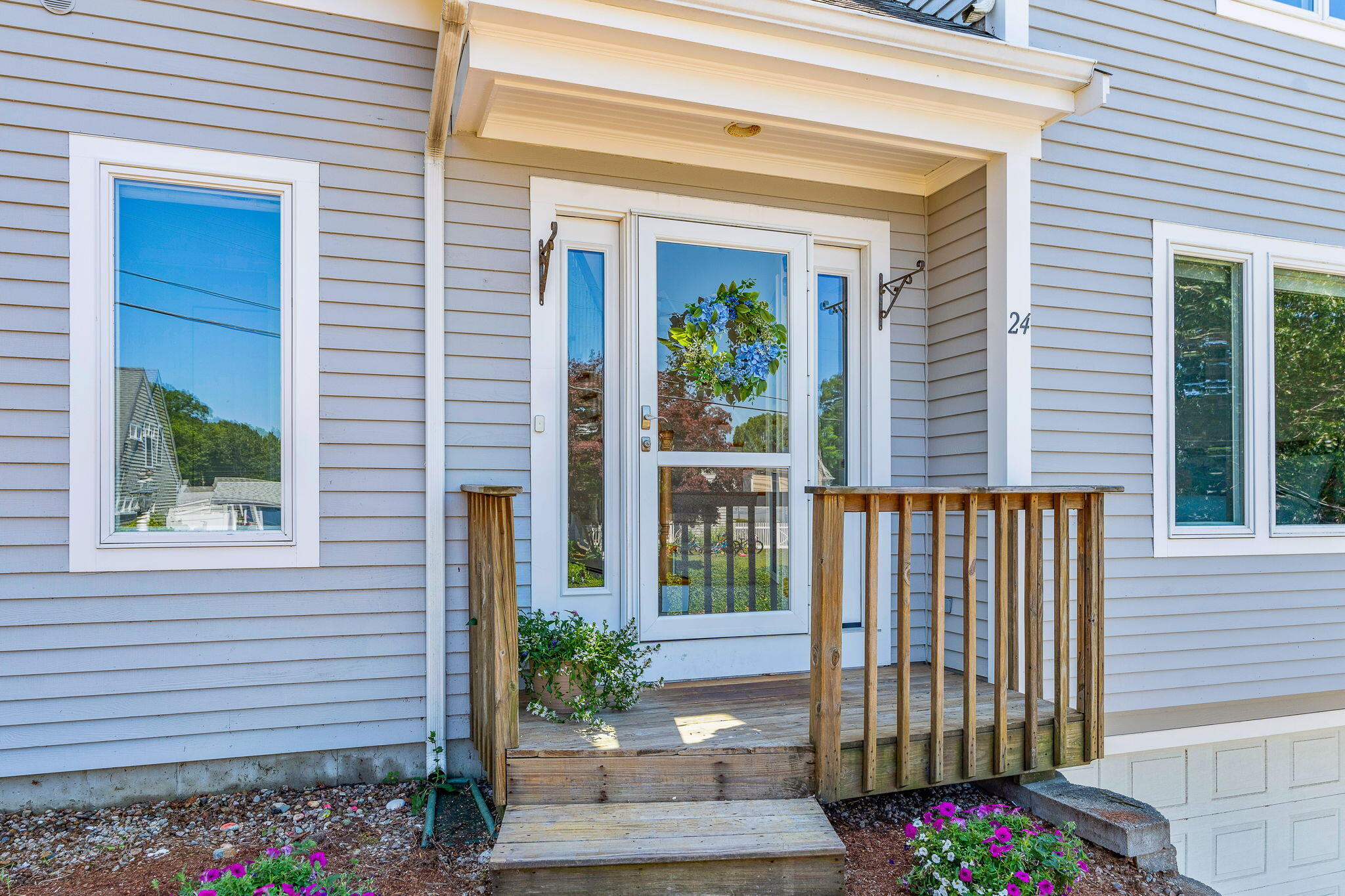 24 Bluff Avenue Mashpee MA 02649