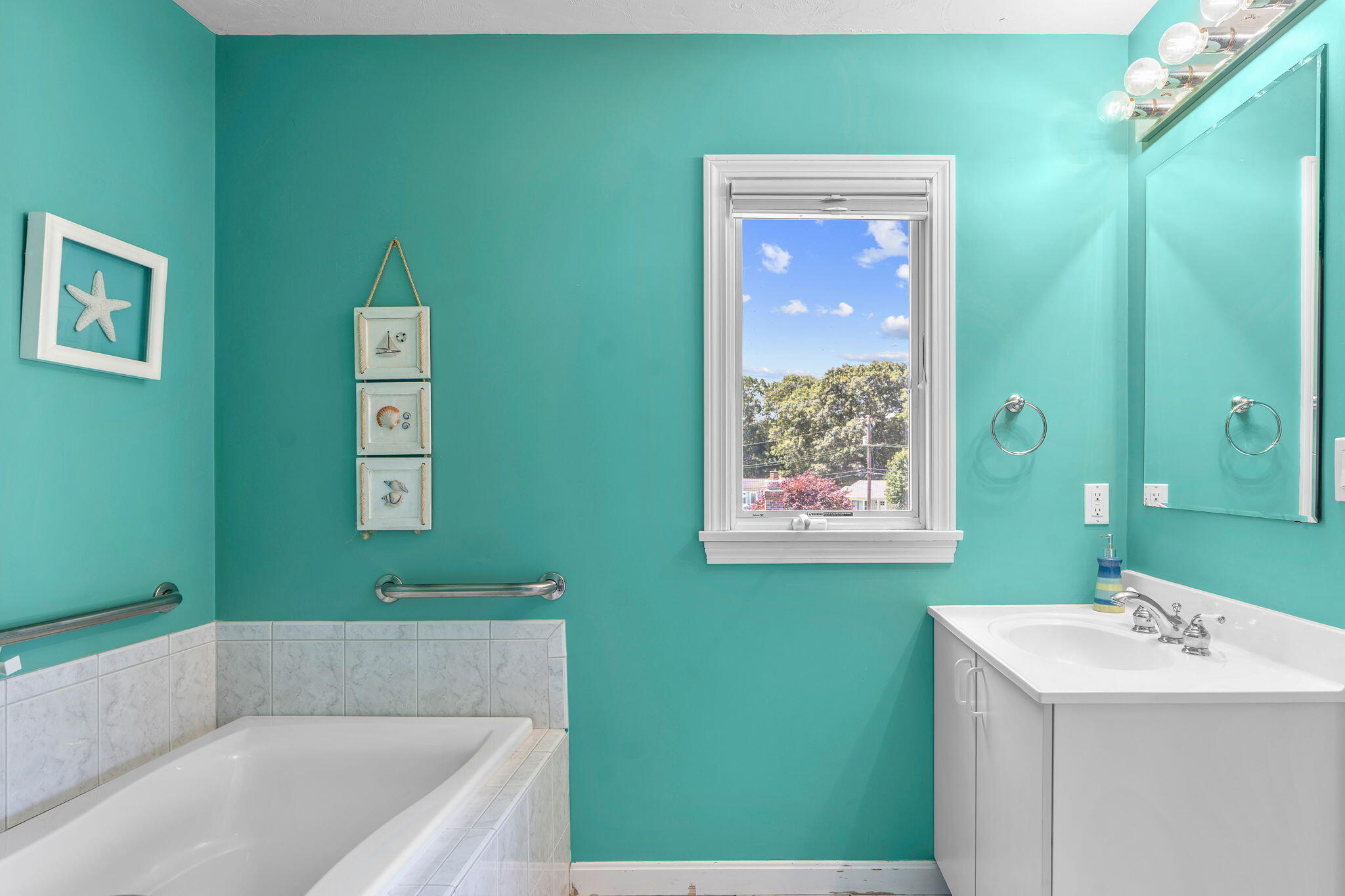24 Bluff Avenue Mashpee MA 02649