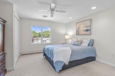 24 Bluff Avenue MA 02649