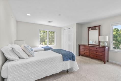24 Bluff Avenue MA 02649