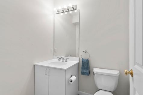24 Bluff Avenue MA 02649