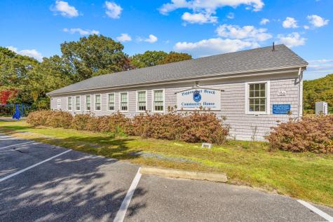 24 Bluff Avenue MA 02649
