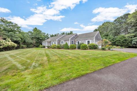 15 Red Cedar Circle East Falmouth MA 02536